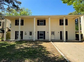 721 Lexington Dr in Irving, TX - Building Photo