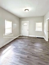 14917 Darwin Ave in Cleveland, OH - Building Photo - Building Photo