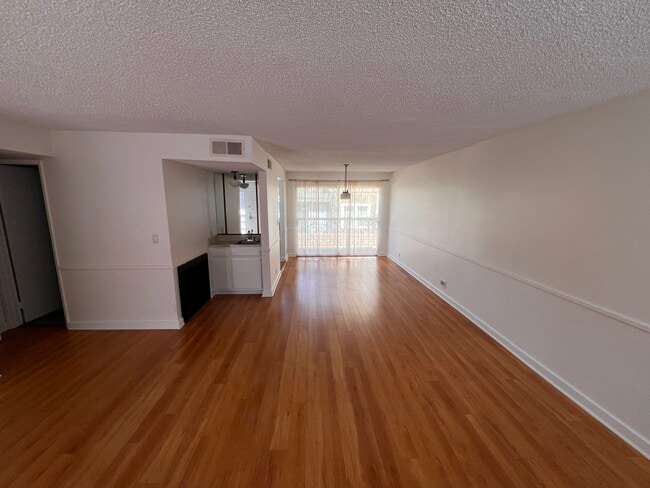 property at 201 S Curtis Ave
