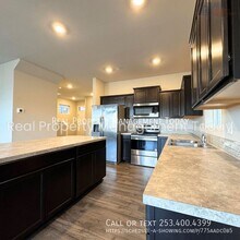 10727 186th St Ct E in Puyallup, WA - Building Photo - Building Photo