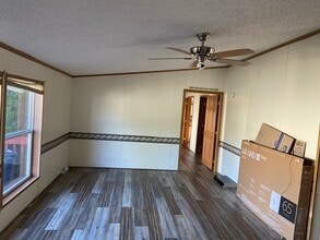 212 Silver Rd in Beaver, WV - Building Photo - Building Photo