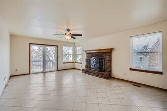 18255 E Bellewood Dr in Aurora, CO - Building Photo - Building Photo