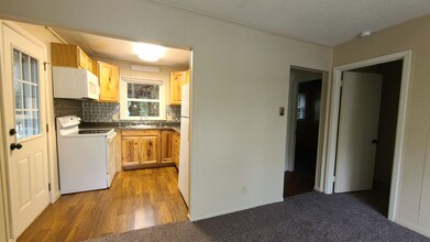 117 Gragg St in Boone, NC - Foto de edificio - Building Photo