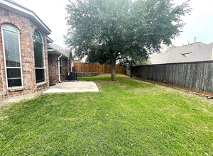 8321 Rayburn Ln in McKinney, TX - Building Photo - Building Photo