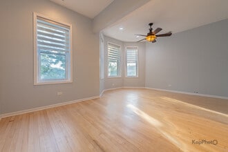 3328 S Emerald Ave in Chicago, IL - Building Photo - Building Photo