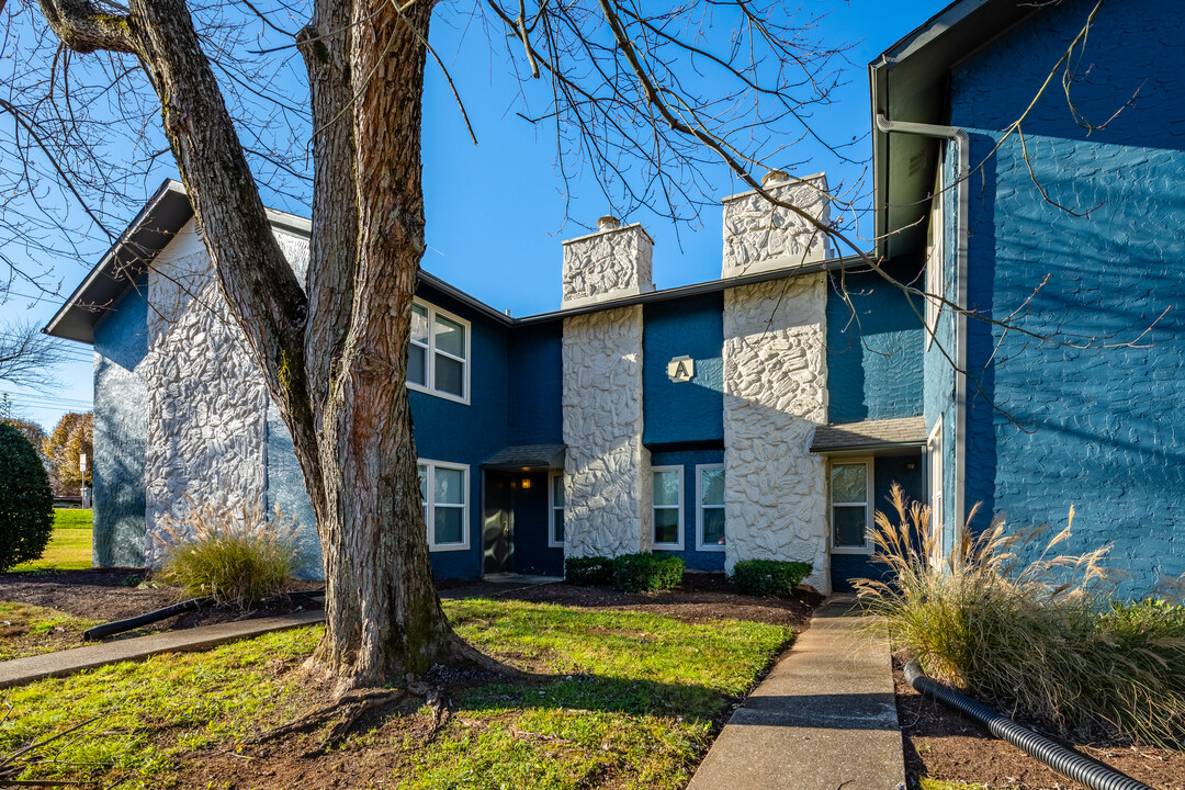 Willow Creek Apartments in Bowling Green, KY - Building Photo