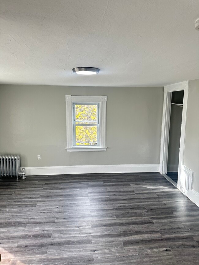 4 Tower Rd in East Hartford, CT - Building Photo - Building Photo