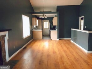 1042 Kennesborough Rd NW in Kennesaw, GA - Building Photo - Building Photo