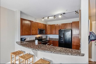 9059 E Panorama Cir, Unit 309 in Englewood, CO - Building Photo - Building Photo