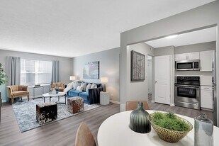 Enclave at Breckenridge in Louisville, KY - Building Photo