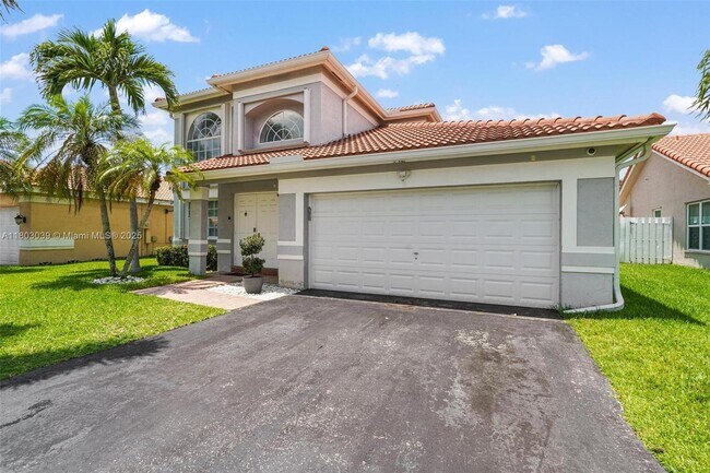 1421 NW 129th Ave in Sunrise, FL - Building Photo - Building Photo