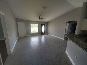 8937 SE Hwy 42 in Summerfield, FL - Building Photo - Building Photo