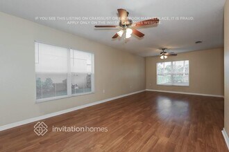 7029 Chatum Light Run in Bradenton, FL - Foto de edificio - Building Photo