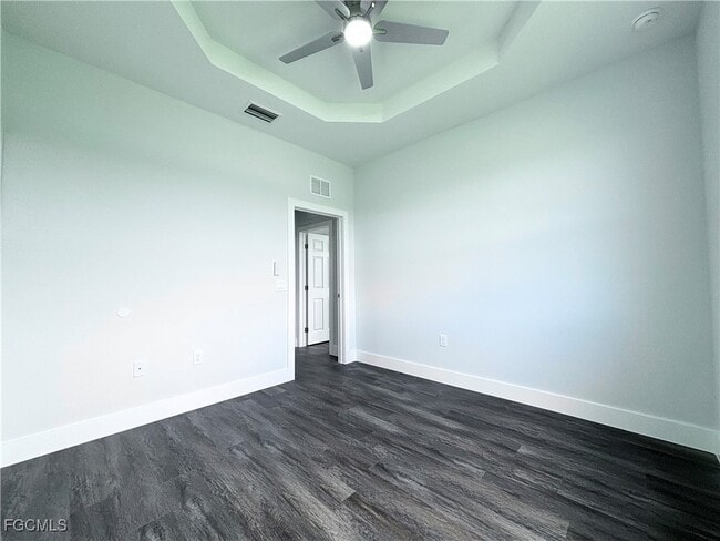 property at 4554 20th St SW