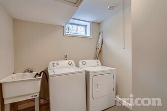 4010 Monroe St NE in Minneapolis, MN - Foto de edificio - Building Photo