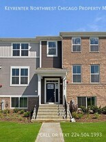 12327 Tinsley St in Huntley, IL - Building Photo