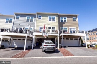 6260 Islington St in Middle River, MD - Building Photo - Building Photo