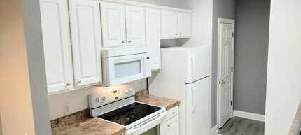 2041 Silvercrest Drive, Unit Turnberry in Myrtle Beach, SC - Foto de edificio - Building Photo