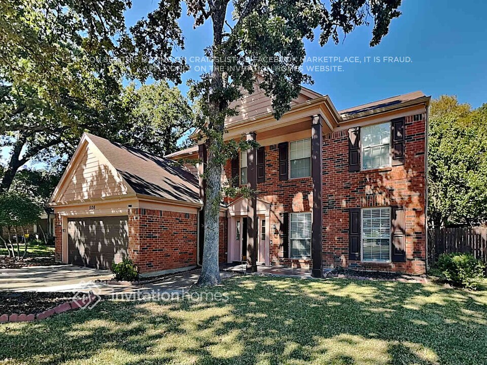 506 Blair Meadow Dr in Grapevine, TX - Building Photo