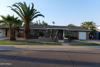7520 E Coolidge St in Scottsdale, AZ - Building Photo - Building Photo
