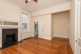 130-134 William Howard Taft Road in Cincinnati, OH - Building Photo - Building Photo