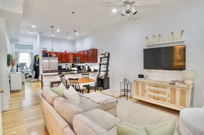 property at 1004 Willow Ave