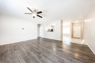 13275 N Primrose St in El Mirage, AZ - Building Photo - Building Photo