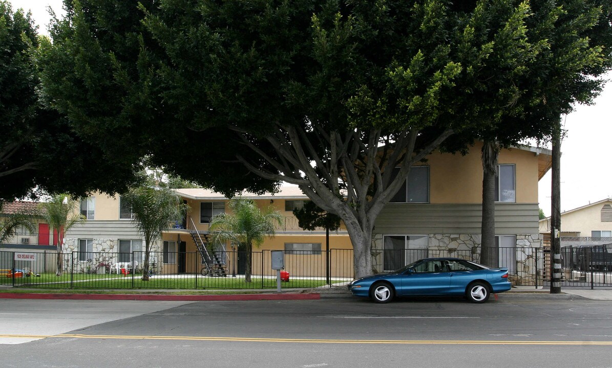 1629 Del Mar Ave in Rosemead, CA - Building Photo