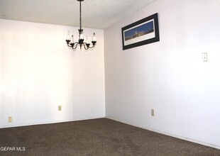 2301 Gene Littler Dr in El Paso, TX - Building Photo - Building Photo