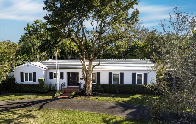 property at 1350 Mendavia Ave