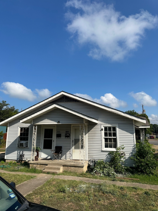 3705 Parkwood St in Waco, TX - Building Photo