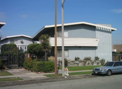 Brenton Apartments in Lynwood, CA - Foto de edificio