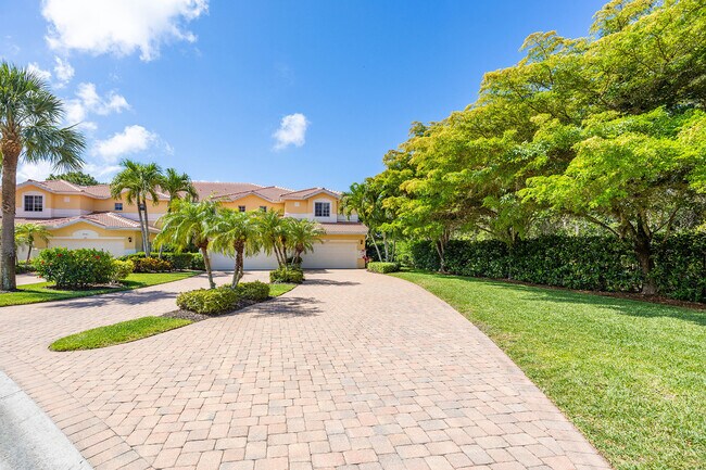 3441 Morning Lake Dr