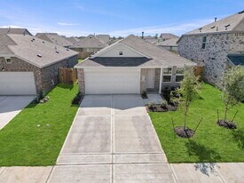 5130 Red Drum Dr in Baytown, TX - Building Photo