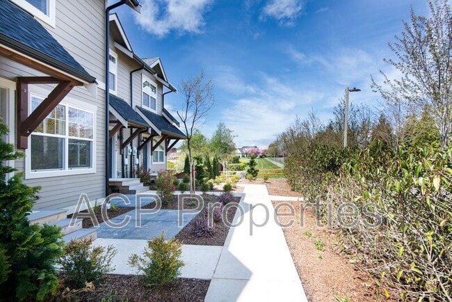property at 4606 Tremont Ave