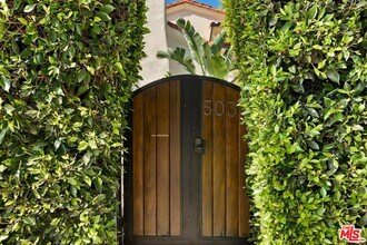 503 N Vista St in Los Angeles, CA - Building Photo - Building Photo