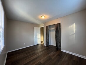 1228 Davis St in Jacksonville, NC - Building Photo - Building Photo