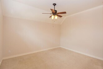 2313 Echo Harbor Dr in Pearland, TX - Building Photo - Building Photo