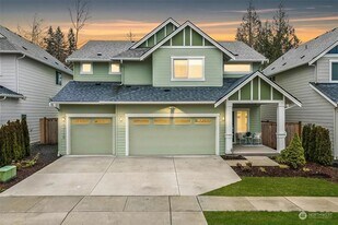 8412 55th Pl NE in Marysville, WA - Building Photo