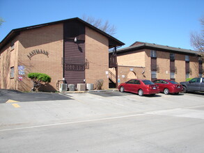 Castilian Apartments in Tulsa, OK - Foto de edificio - Building Photo