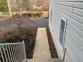 504 Mt Pleasant Dr in Locust Grove, VA - Building Photo - Building Photo