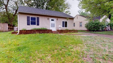 4040 8th St in Des Moines, IA - Building Photo - Building Photo