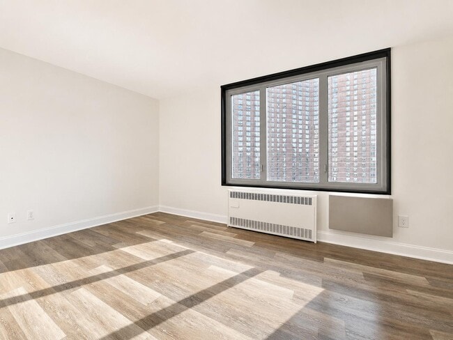 3333 Broadway