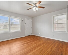 5012 40th St in Lubbock, TX - Building Photo - Building Photo