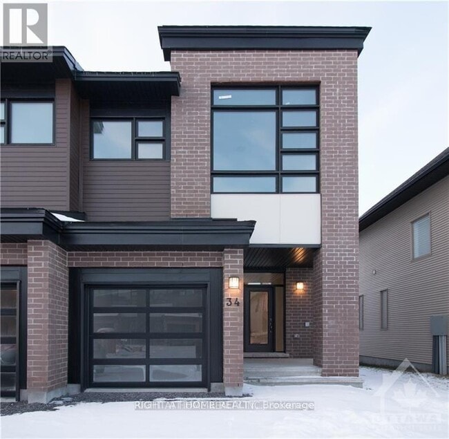 property at 34 Plank St