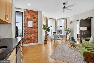 1615 Q St NW in Washington, DC - Building Photo - Building Photo