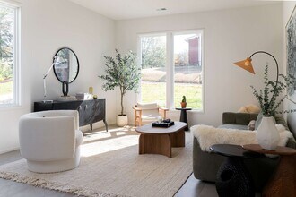 41 Baywood Ave in Greenville, SC - Foto de edificio - Building Photo