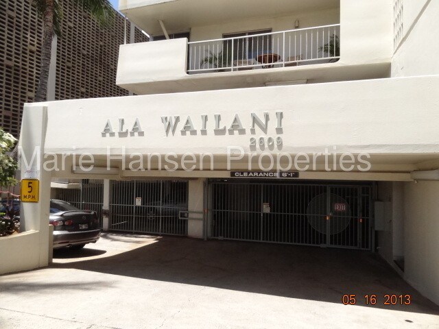 2609 Ala Wai Blvd-Unit -805 in Honolulu, HI - Building Photo - Building Photo