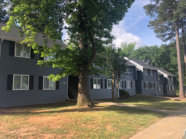 Indian Hills in Newberry, SC - Building Photo