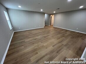 12106 Dawes Point in San Antonio, TX - Building Photo - Building Photo